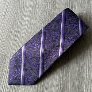 Pronto Uomo Couture 100% Silk Dark Purple, Silver & Black Paisley Print Tie